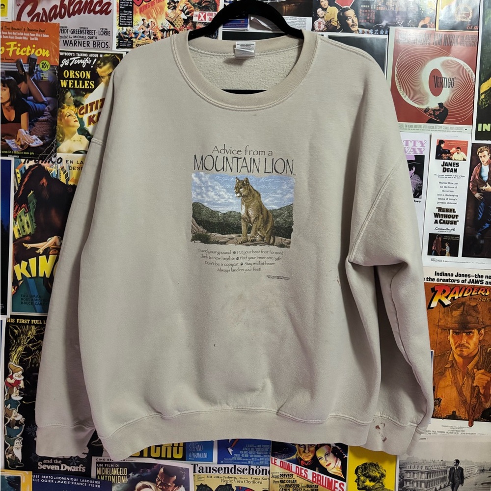 Gildan Cream Crewneck Sweater Scenic Graphic